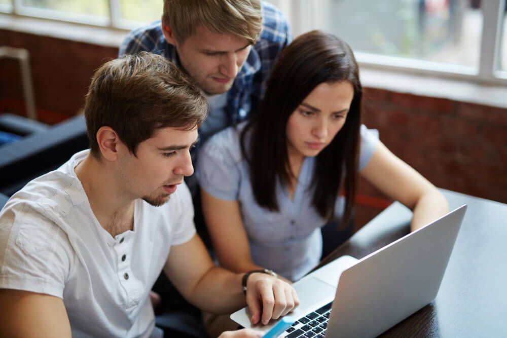 searching-for-data (1) banco de talentos